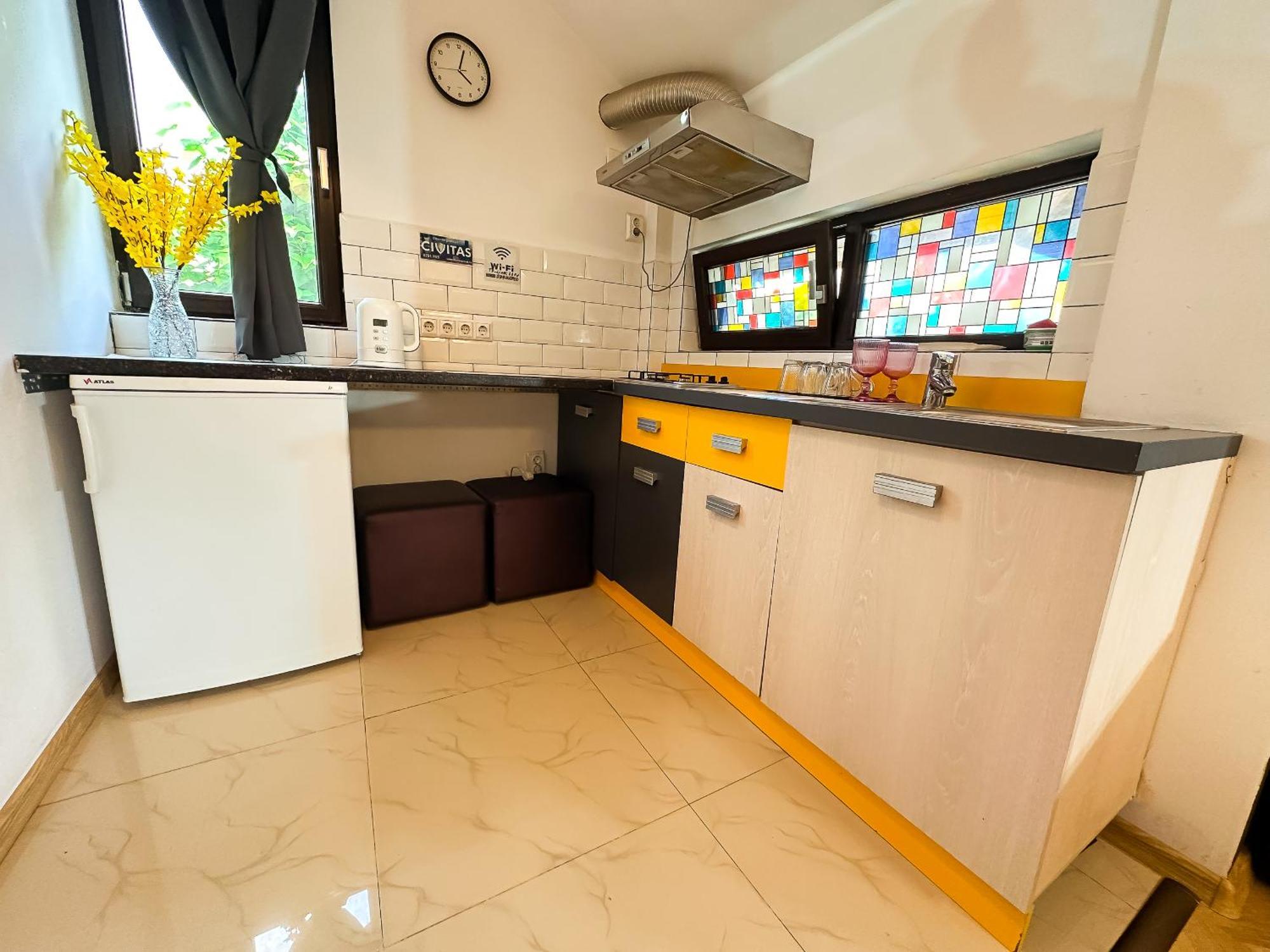 The Vintage - Wonderful Apartment In Best Location Крайова Екстер'єр фото